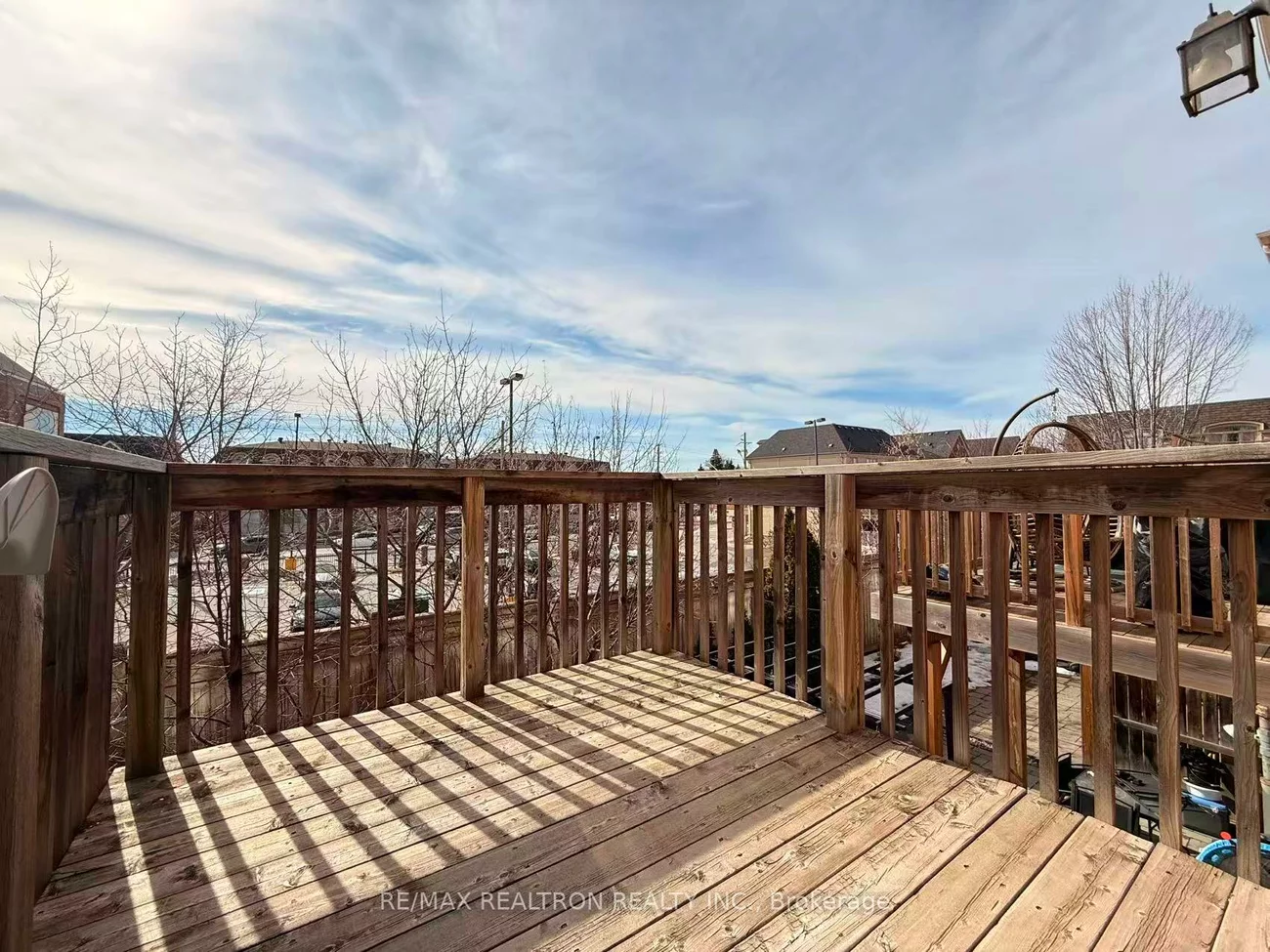 19, Golden Spruce, Maple, Vaughan