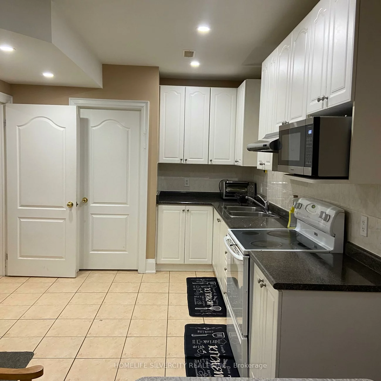 40, Featherwood, Patterson, Vaughan