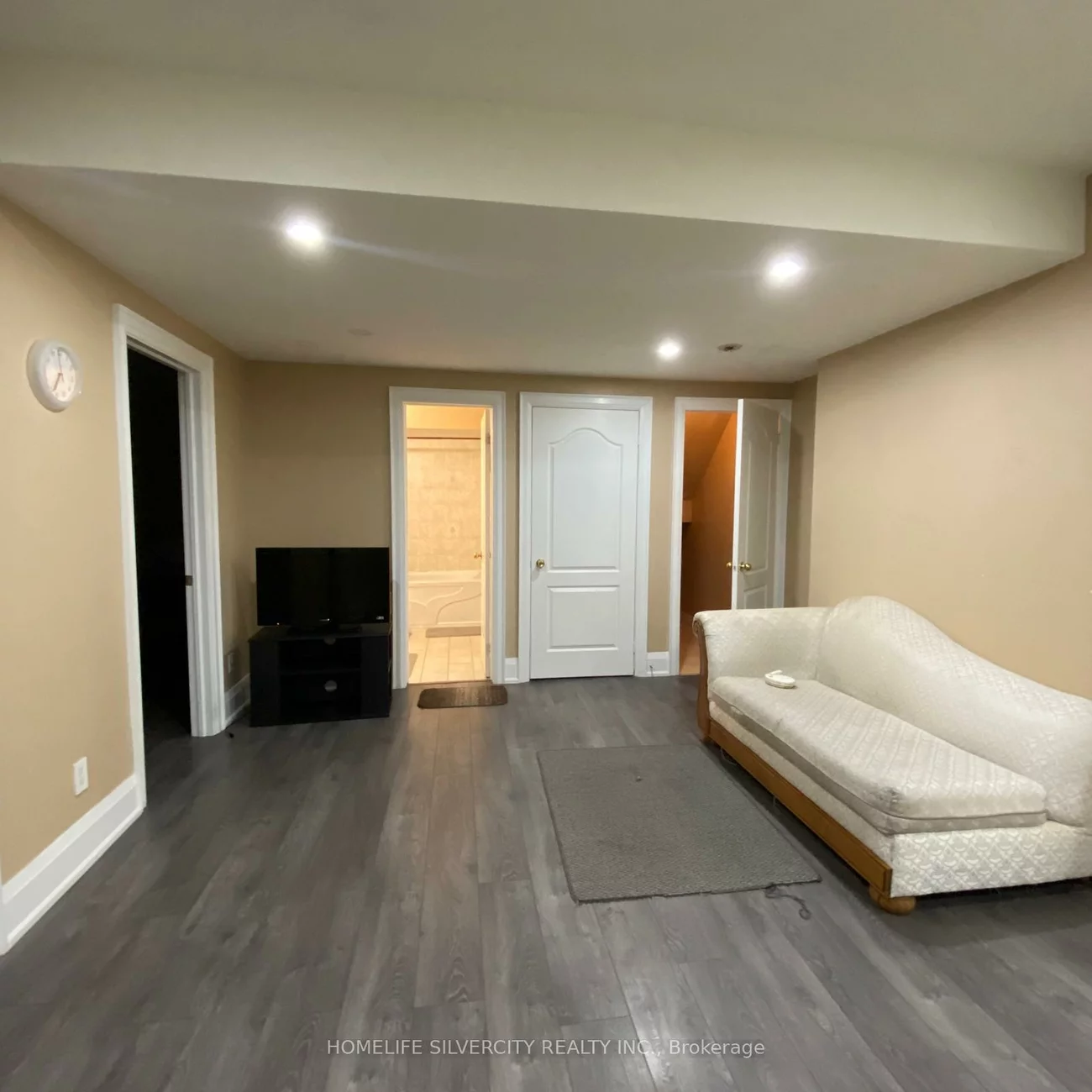 40, Featherwood, Patterson, Vaughan