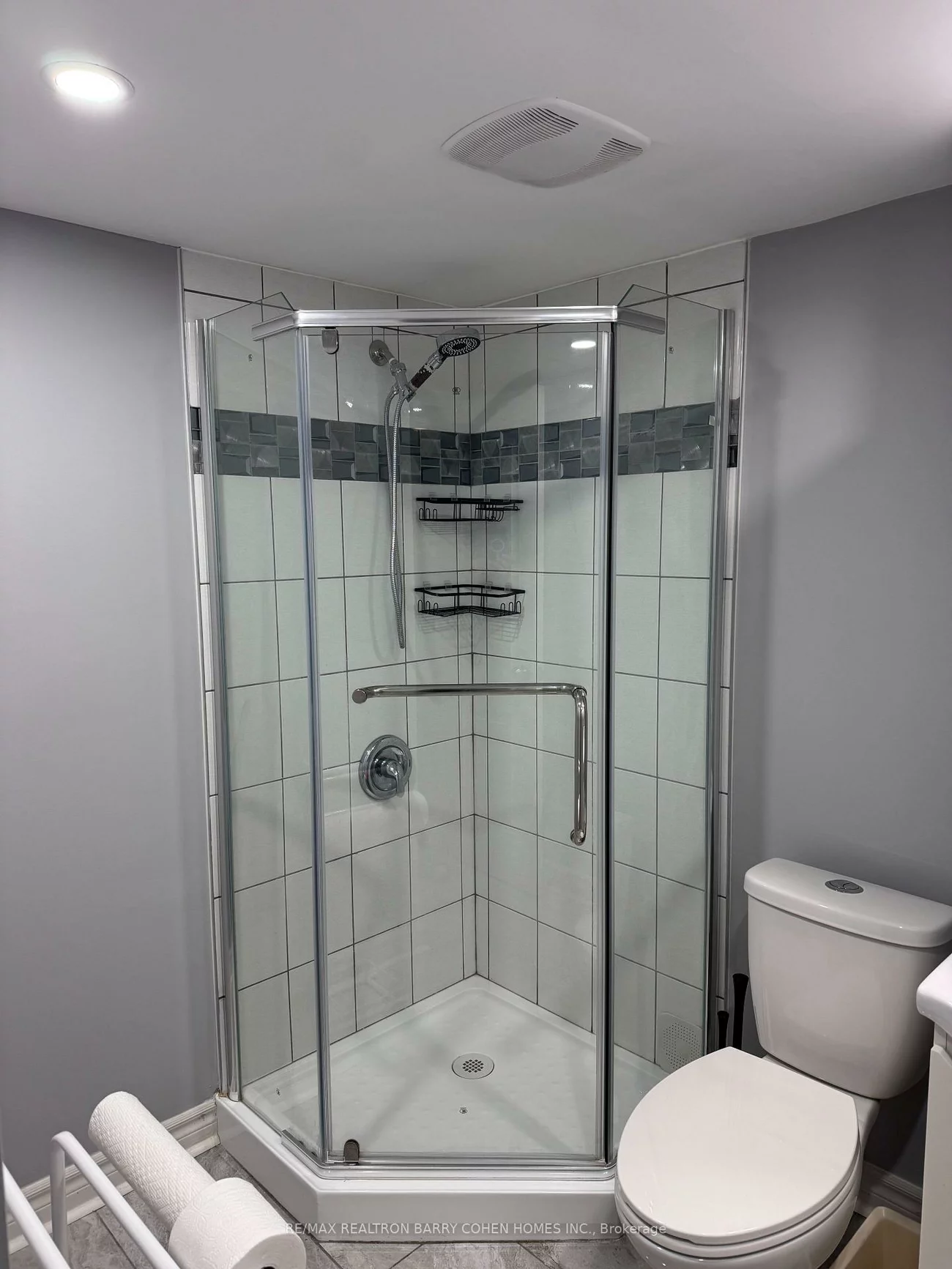 493, Worth, Beverley Glen, Vaughan