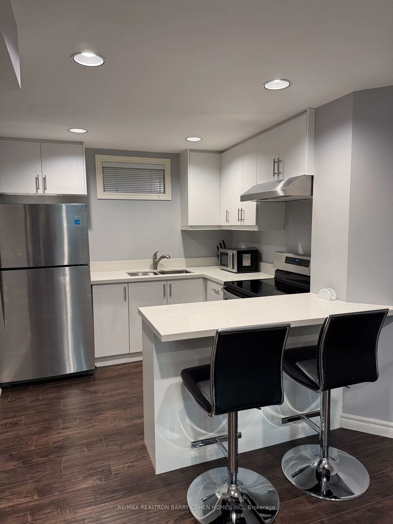 493, Worth, Beverley Glen, Vaughan