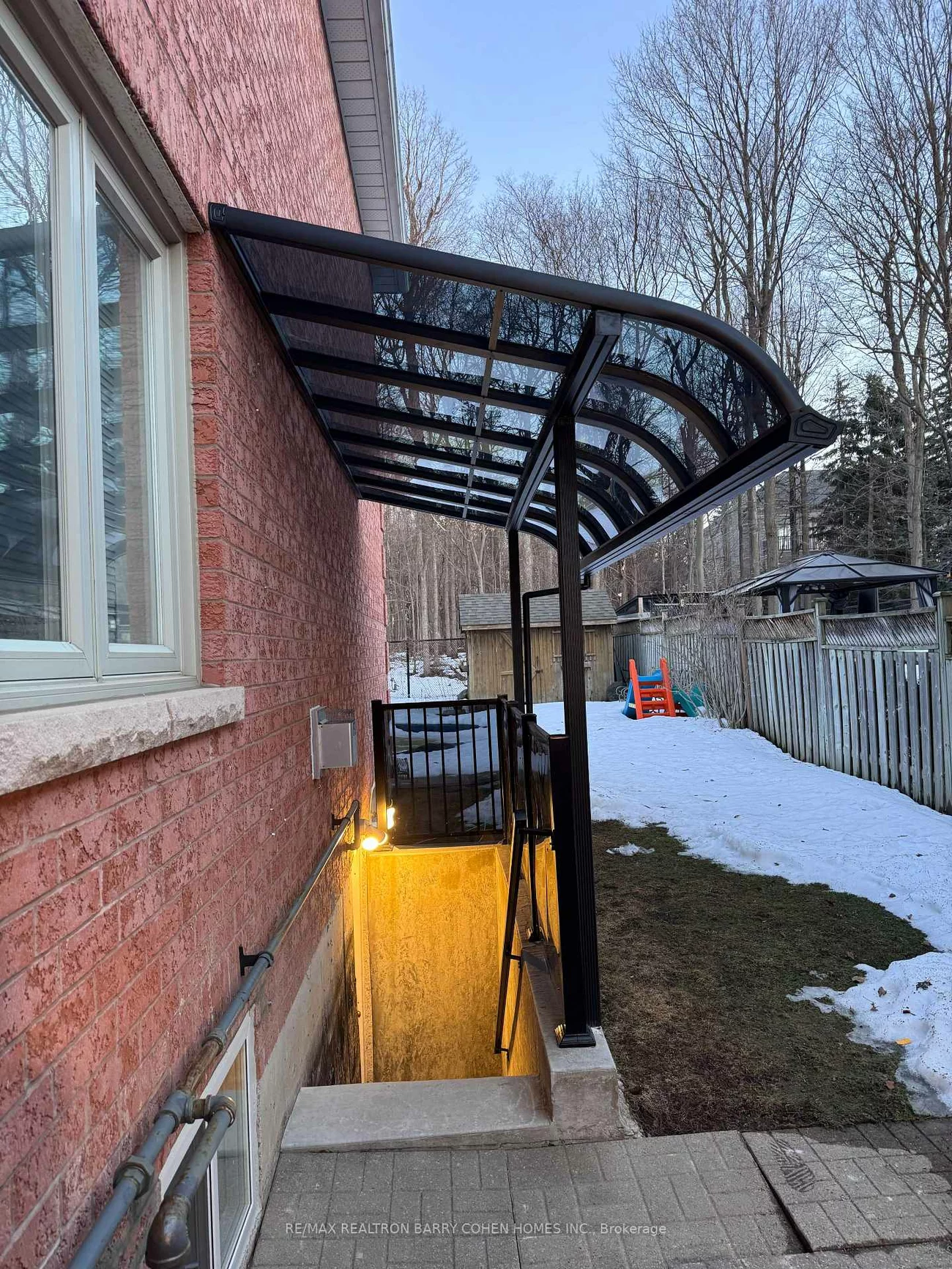 493, Worth, Beverley Glen, Vaughan