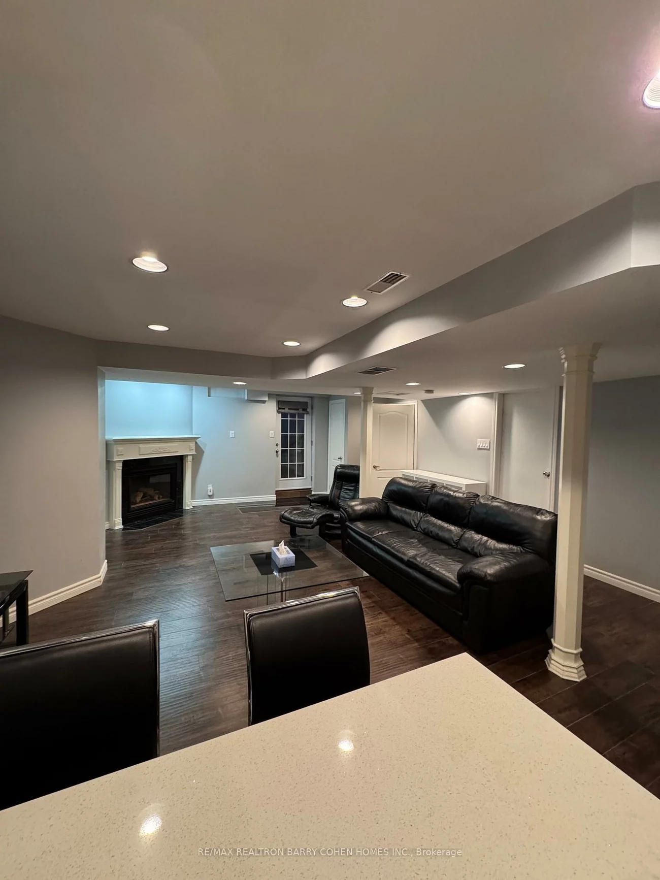 493, Worth, Beverley Glen, Vaughan