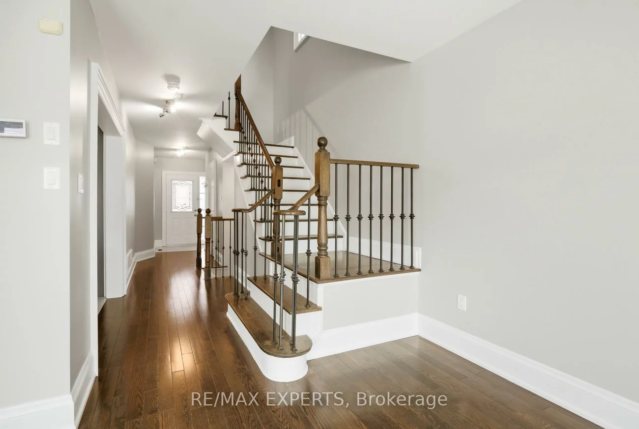 23, Stone Palace, Sonoma Heights, Vaughan