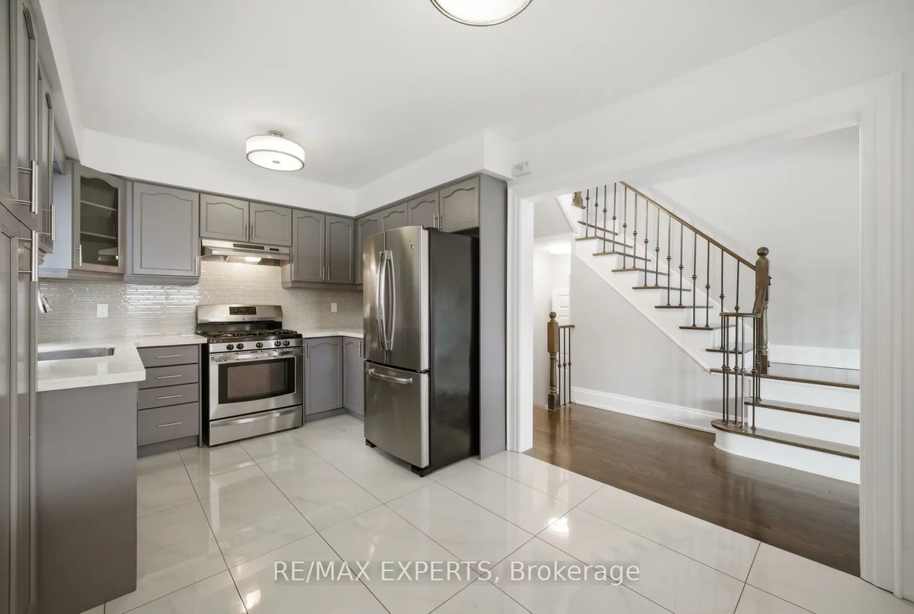 23, Stone Palace, Sonoma Heights, Vaughan