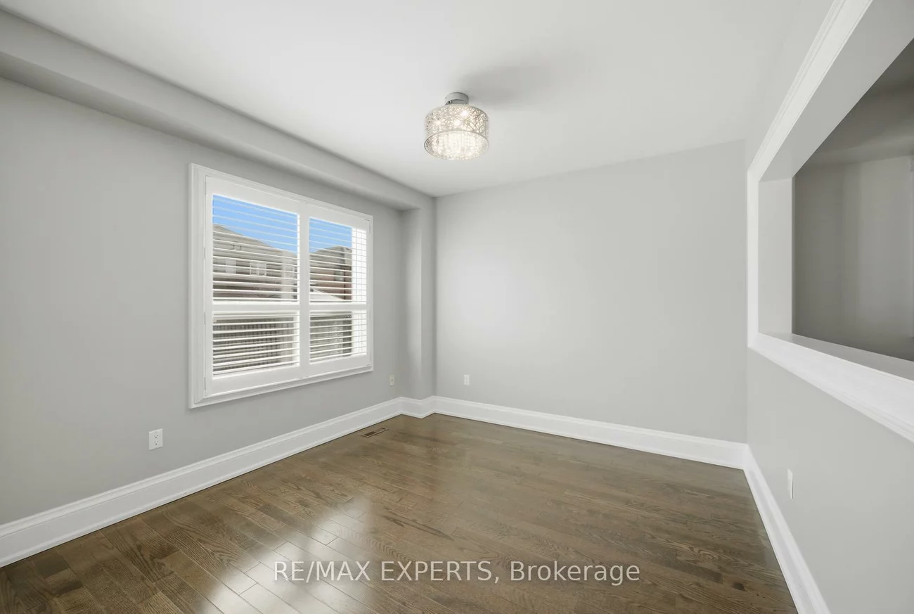 23, Stone Palace, Sonoma Heights, Vaughan