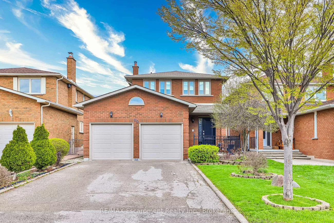 90, WATERFALL, East Woodbridge, Vaughan