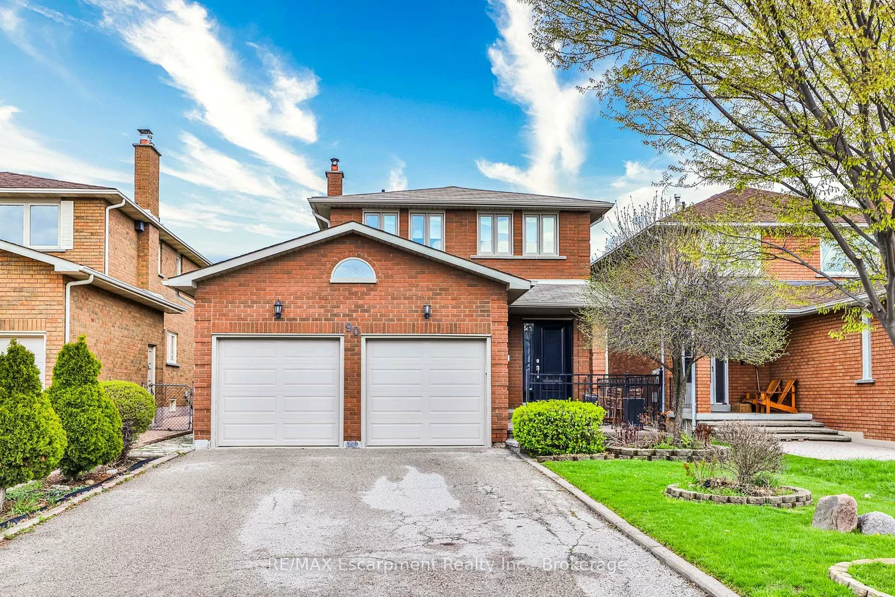 90, WATERFALL, East Woodbridge, Vaughan