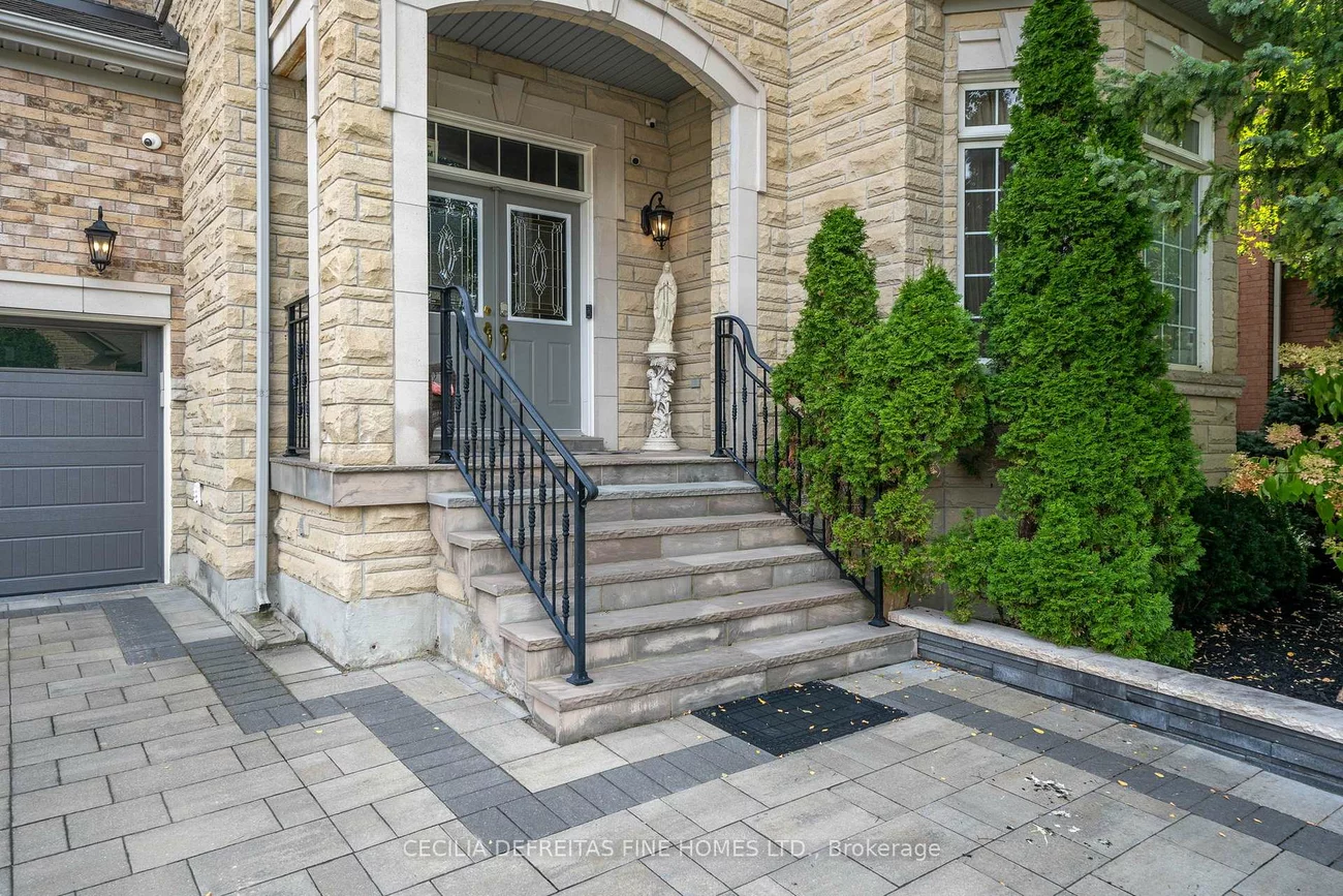 11, Beauvista, Vellore Village, Vaughan