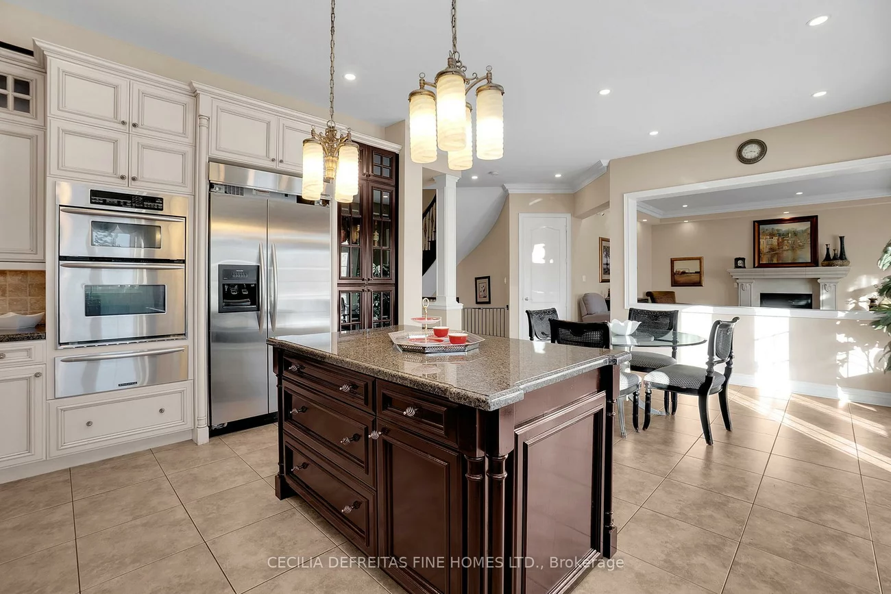 11, Beauvista, Vellore Village, Vaughan