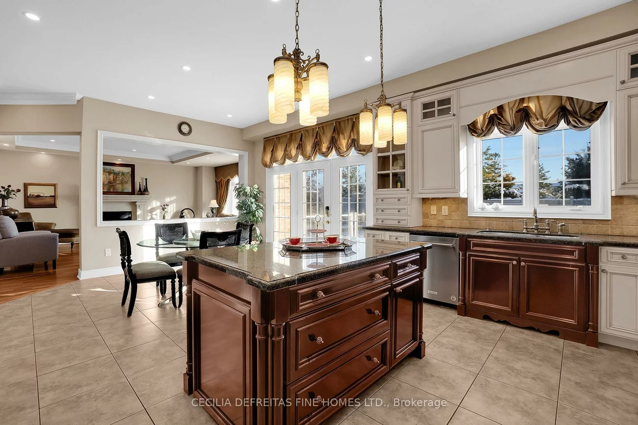 11, Beauvista, Vellore Village, Vaughan