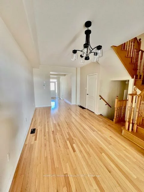 101, Alexie, Vellore Village, Vaughan