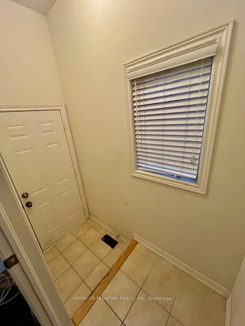 101, Alexie, Vellore Village, Vaughan