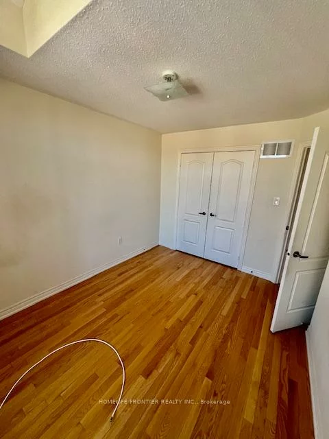 101, Alexie, Vellore Village, Vaughan