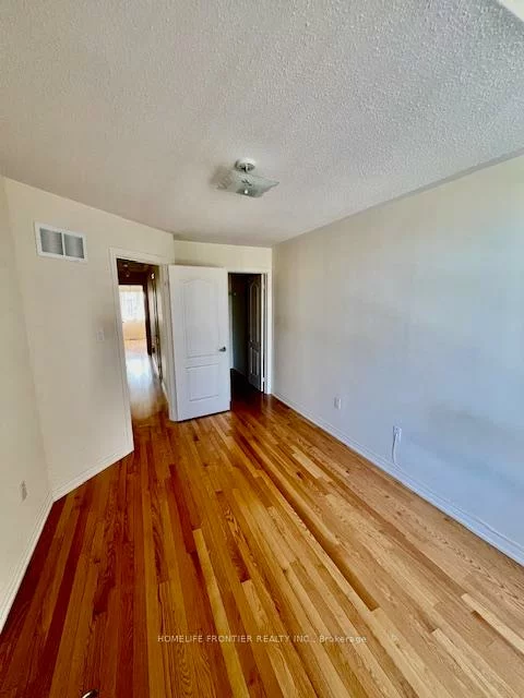 101, Alexie, Vellore Village, Vaughan