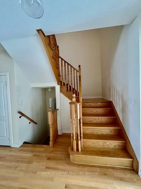 101, Alexie, Vellore Village, Vaughan