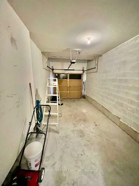 101, Alexie, Vellore Village, Vaughan