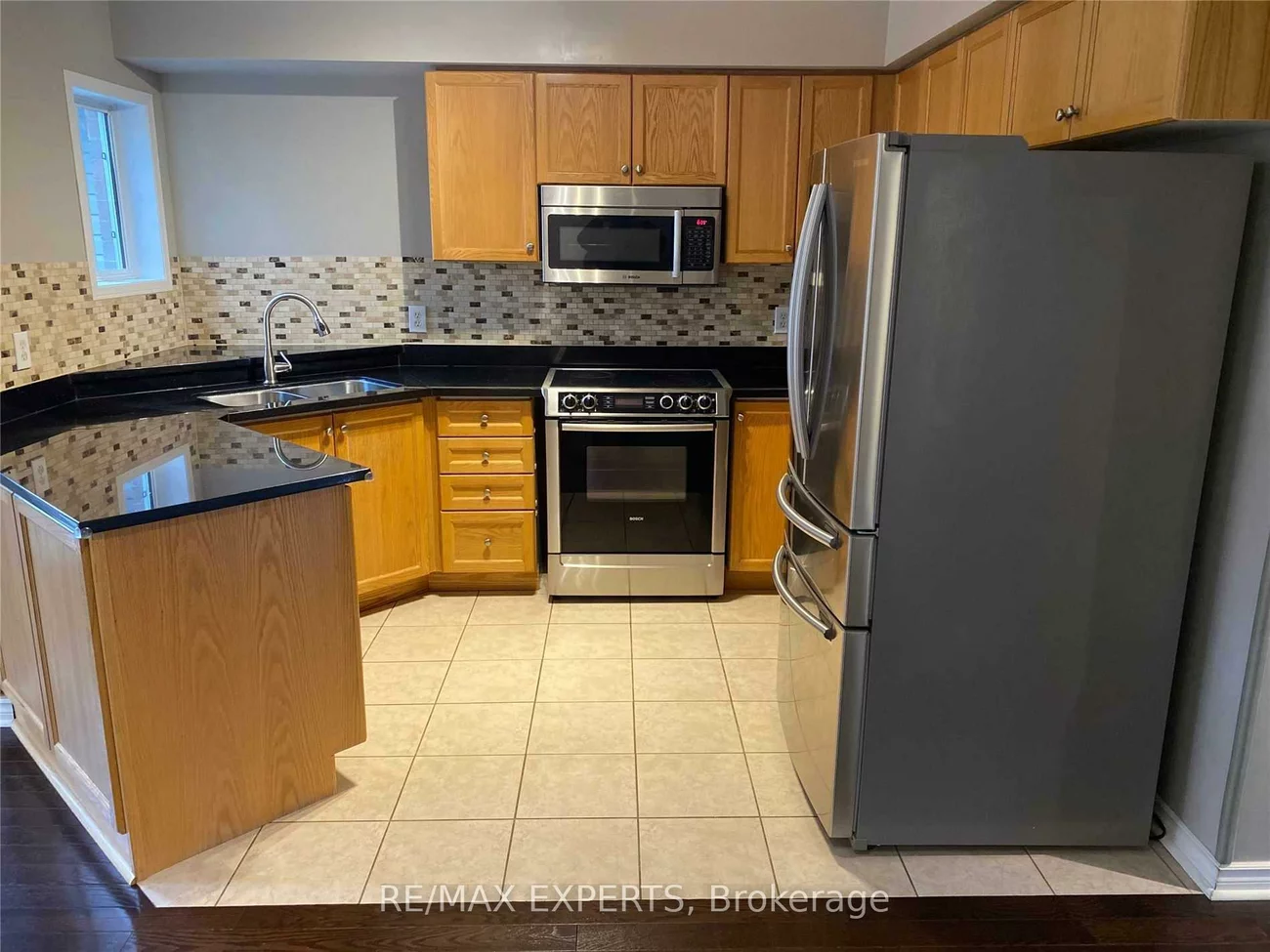 202, Deepsprings, Vellore Village, Vaughan