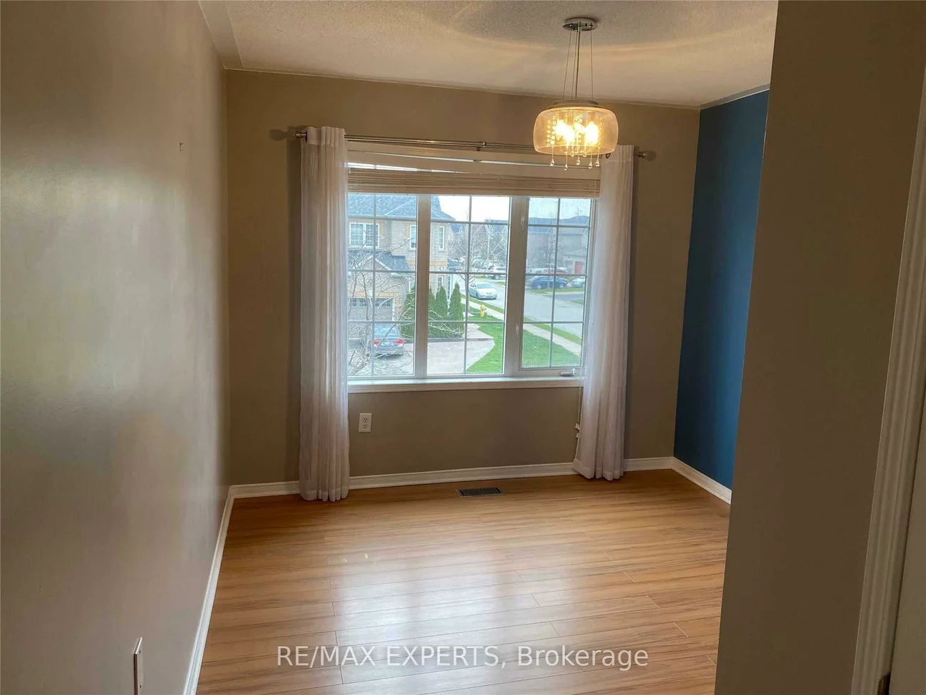 202, Deepsprings, Vellore Village, Vaughan