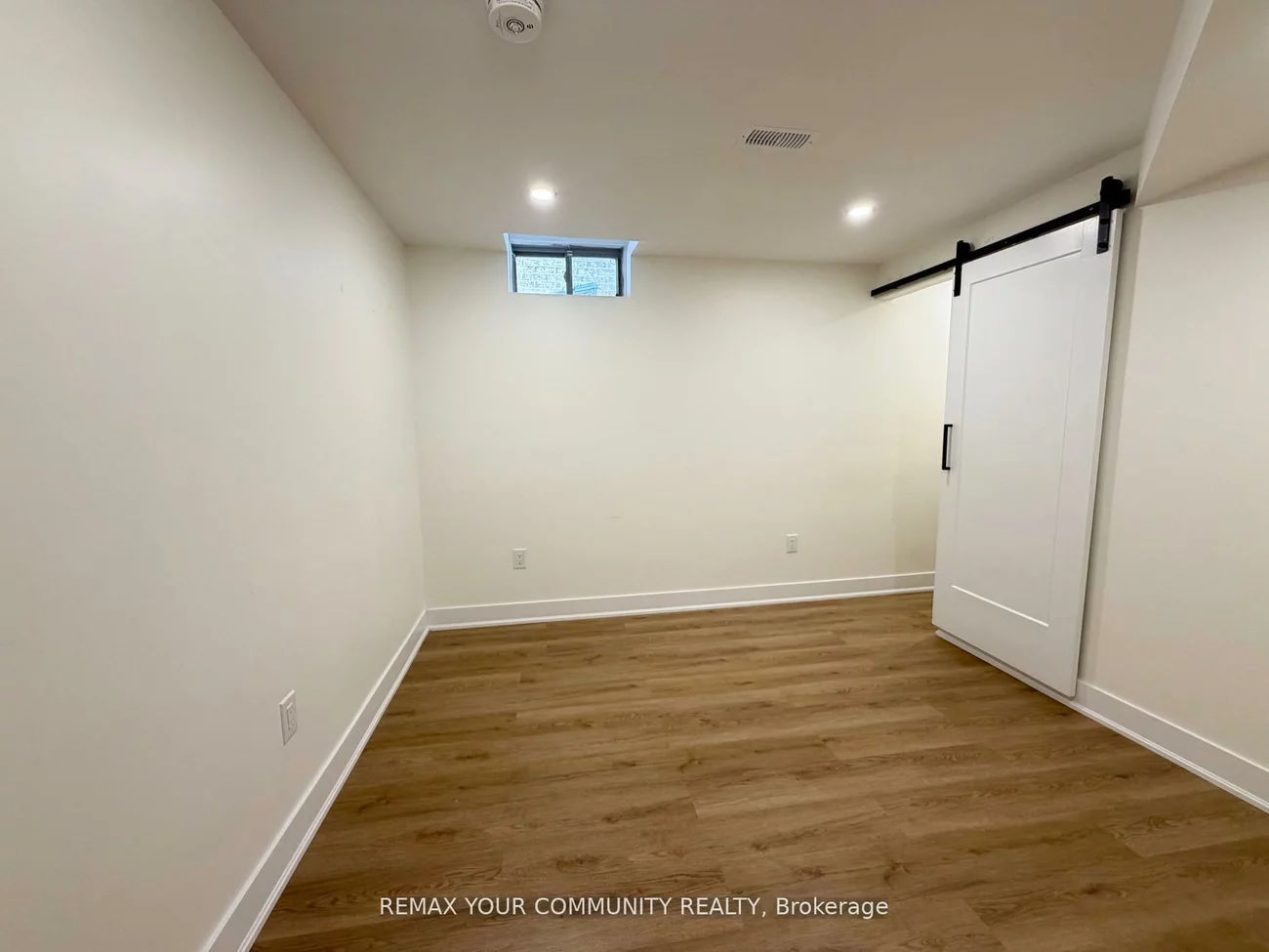 22, Stanton, Vellore Village, Vaughan