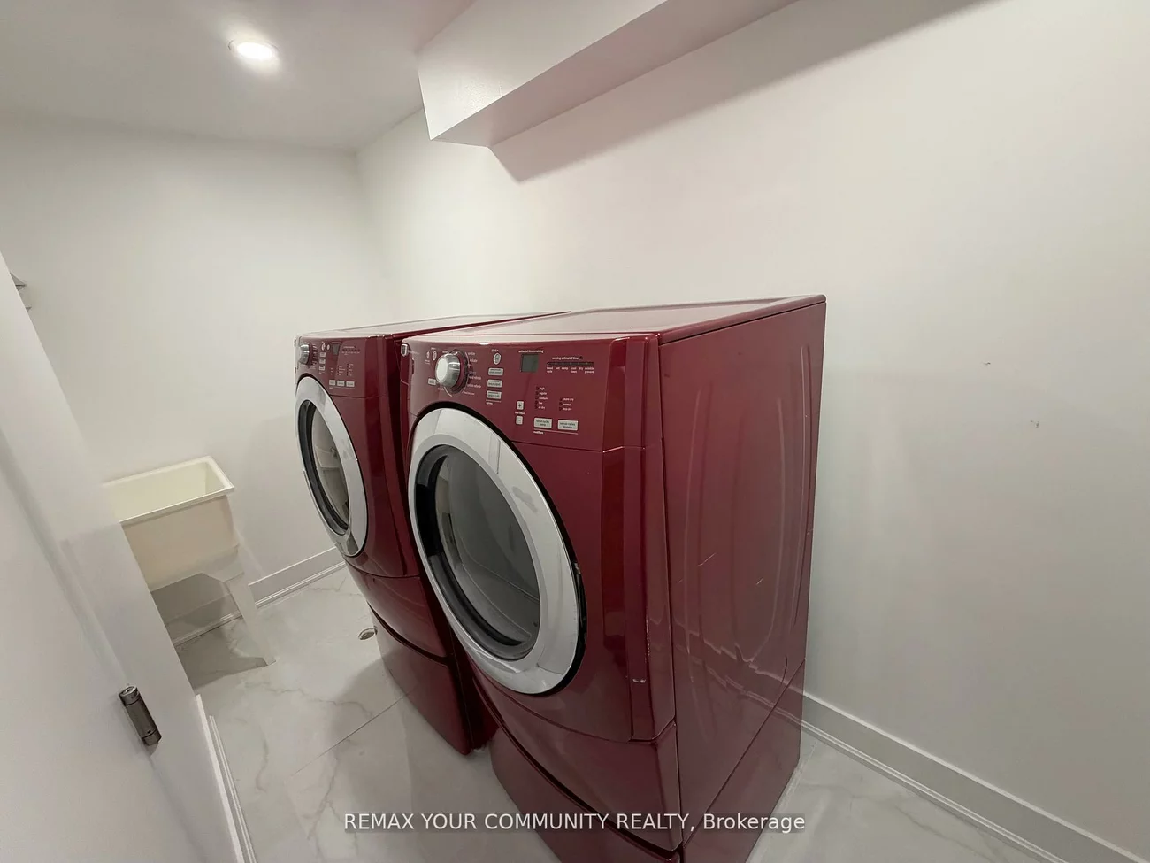 22, Stanton, Vellore Village, Vaughan