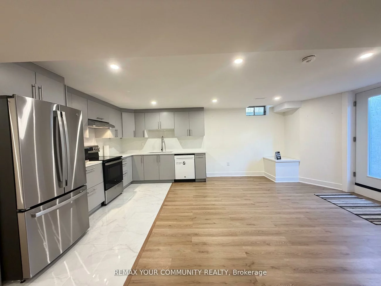 22, Stanton, Vellore Village, Vaughan