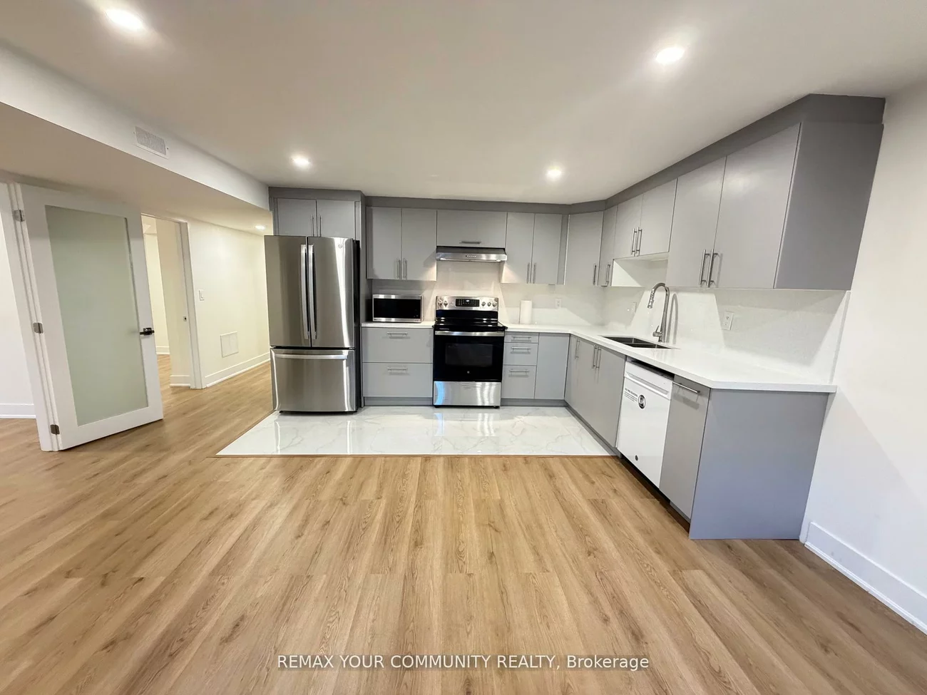 22, Stanton, Vellore Village, Vaughan