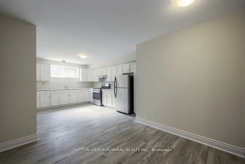 7887, Dufferin, Beverley Glen, Vaughan