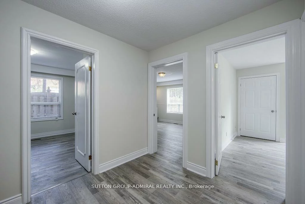 7887, Dufferin, Beverley Glen, Vaughan