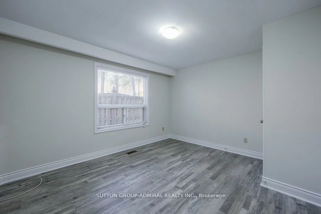 7887, Dufferin, Beverley Glen, Vaughan