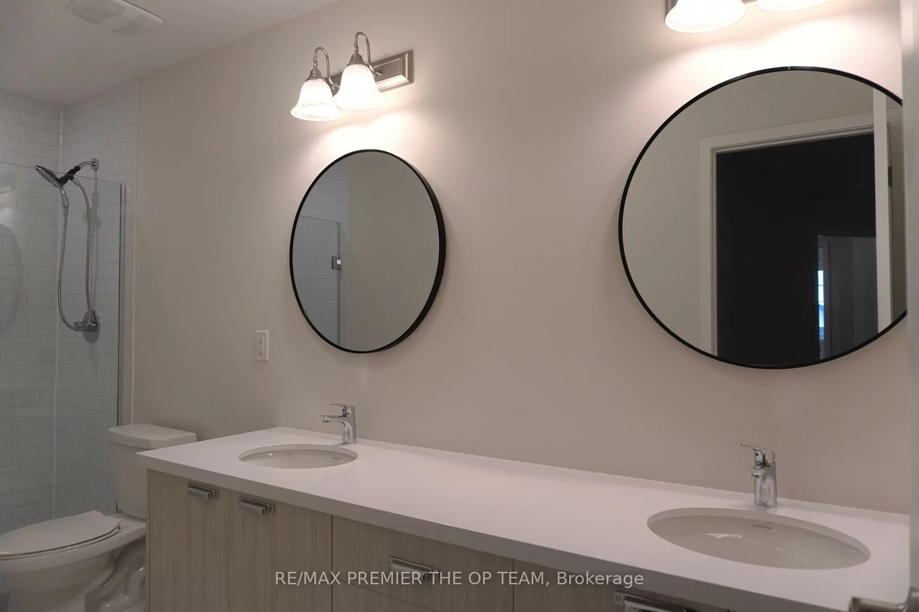 12, Pierre Berton, Kleinburg, Vaughan