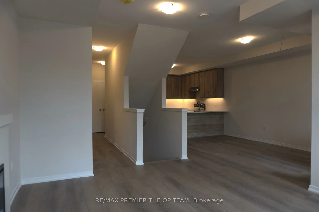 12, Pierre Berton, Kleinburg, Vaughan