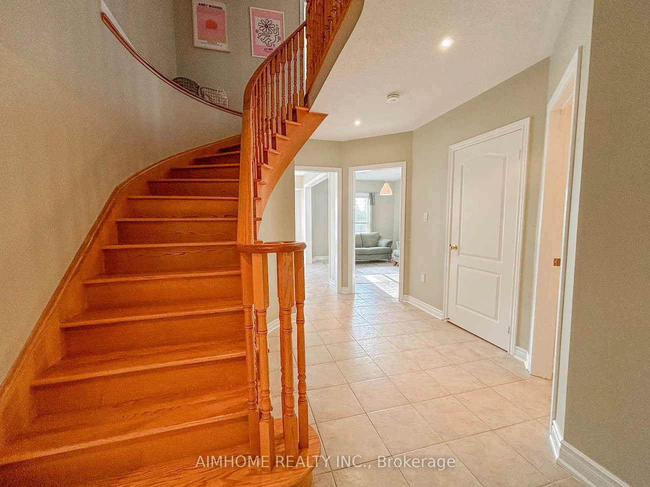 49, Pine Hollow, Maple, Vaughan