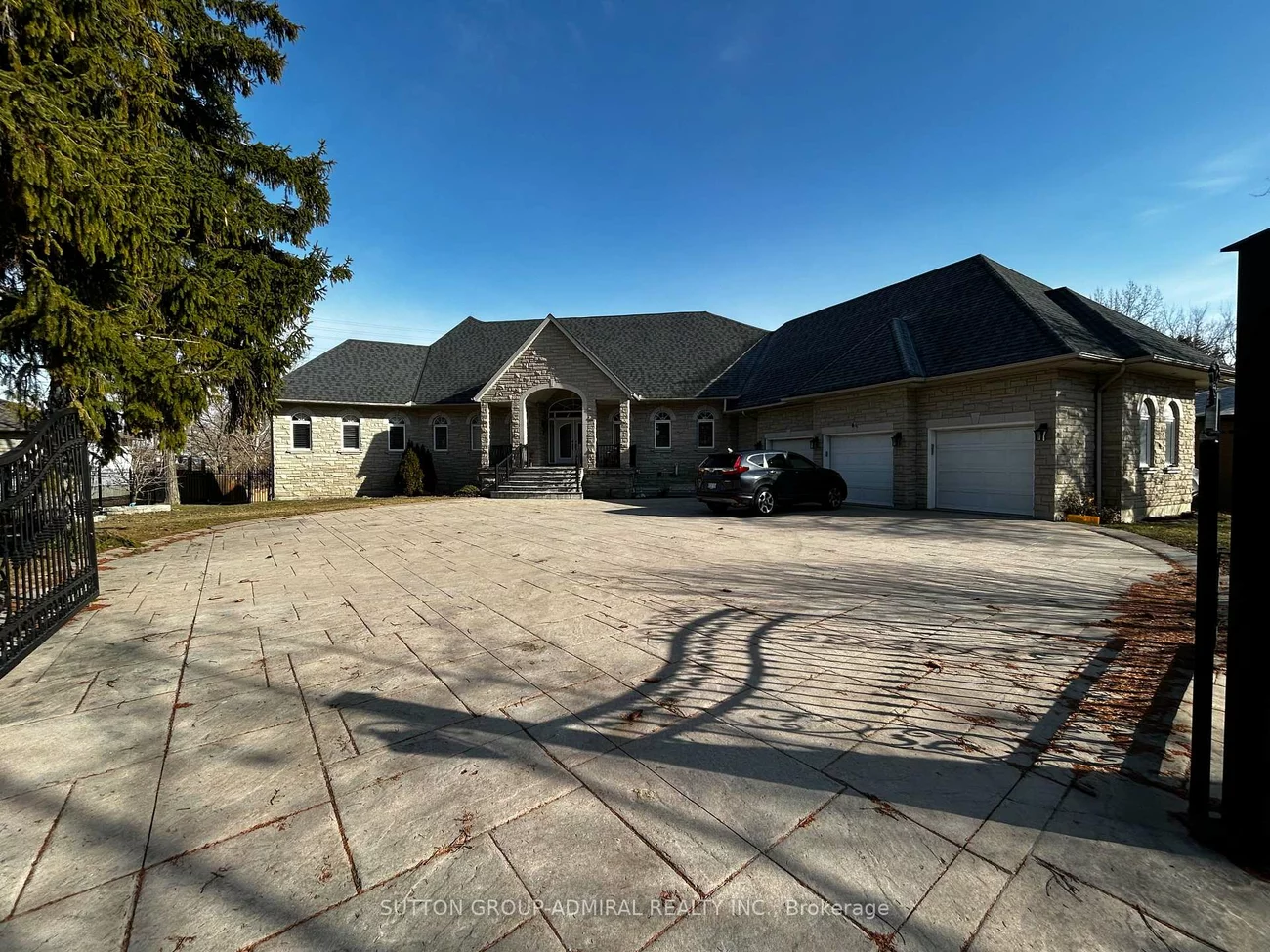 64, Hillside, Concord, Vaughan