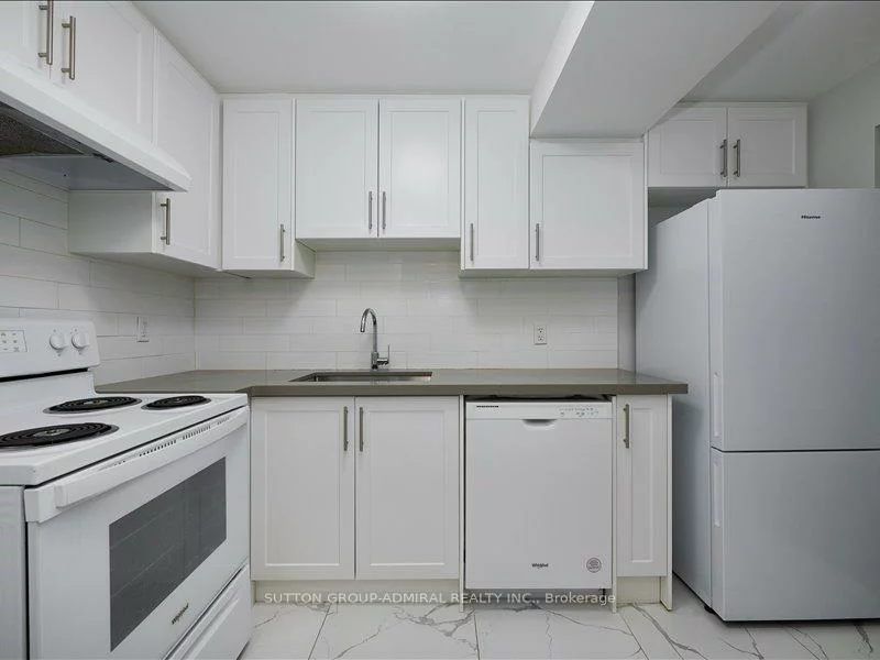 64, Hillside, Concord, Vaughan