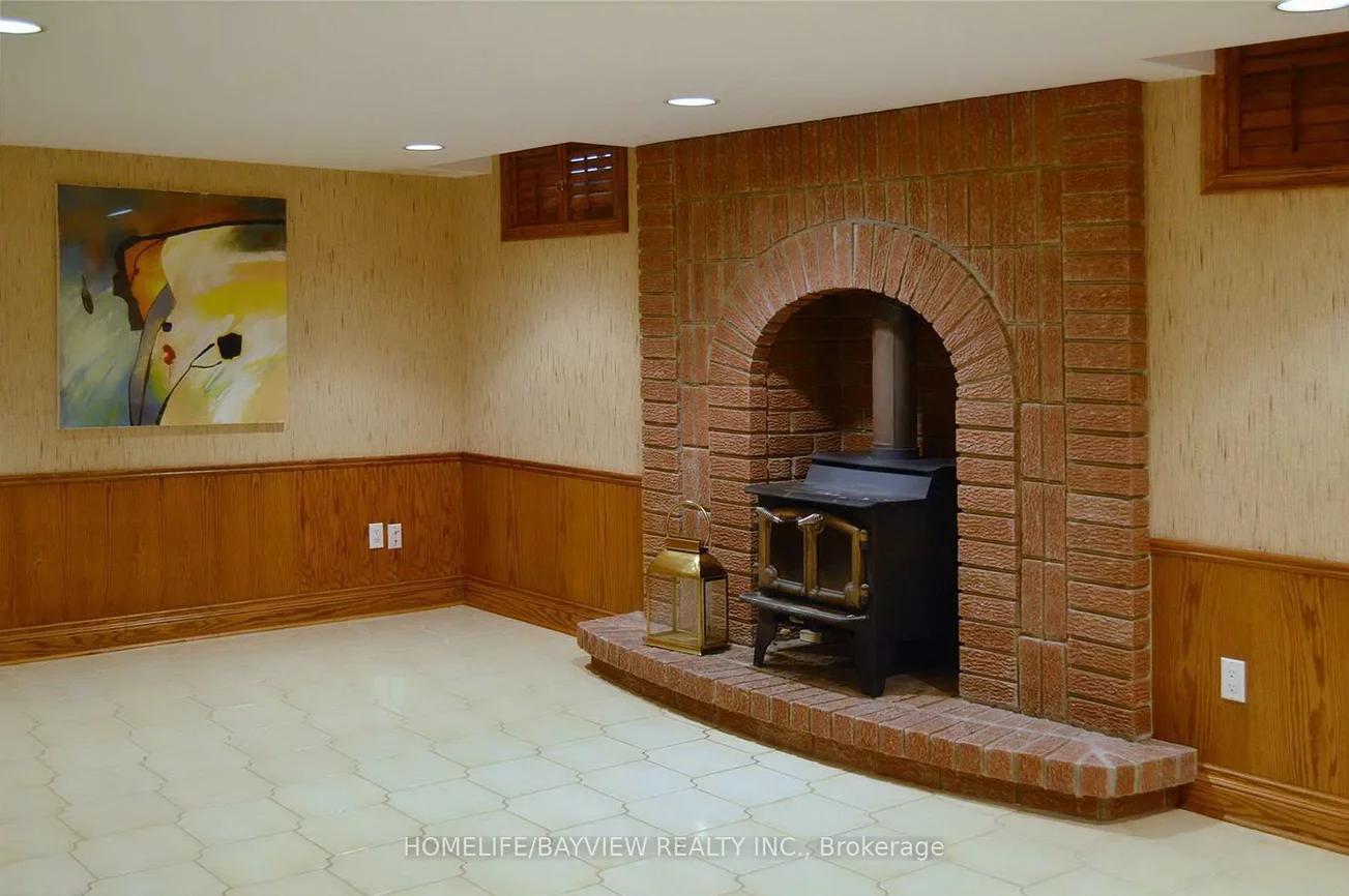 23, Arrowhead, East Woodbridge, Vaughan