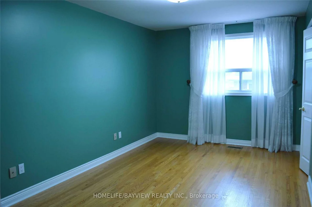 23, Arrowhead, East Woodbridge, Vaughan