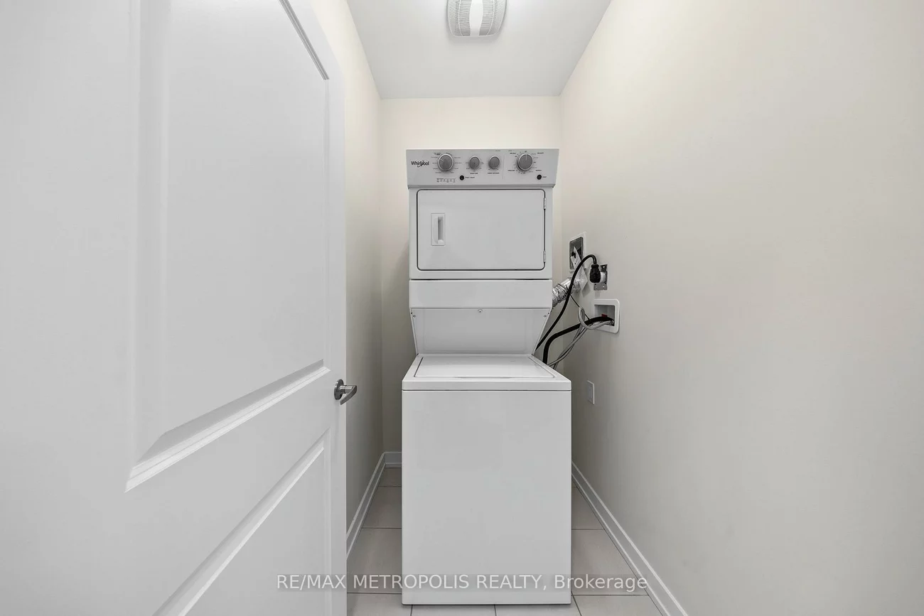 38, Singhampton, Kleinburg, Vaughan
