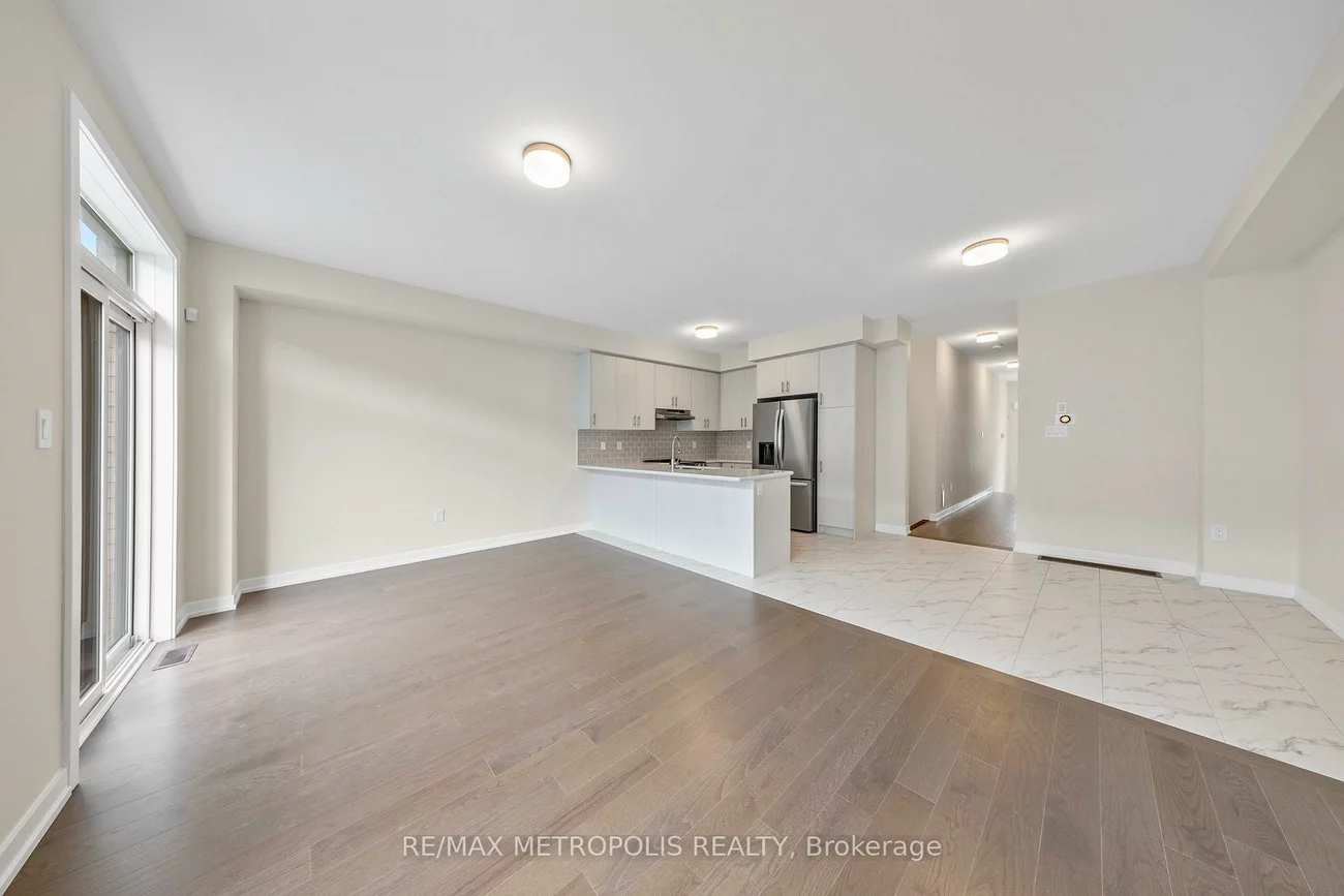 38, Singhampton, Kleinburg, Vaughan
