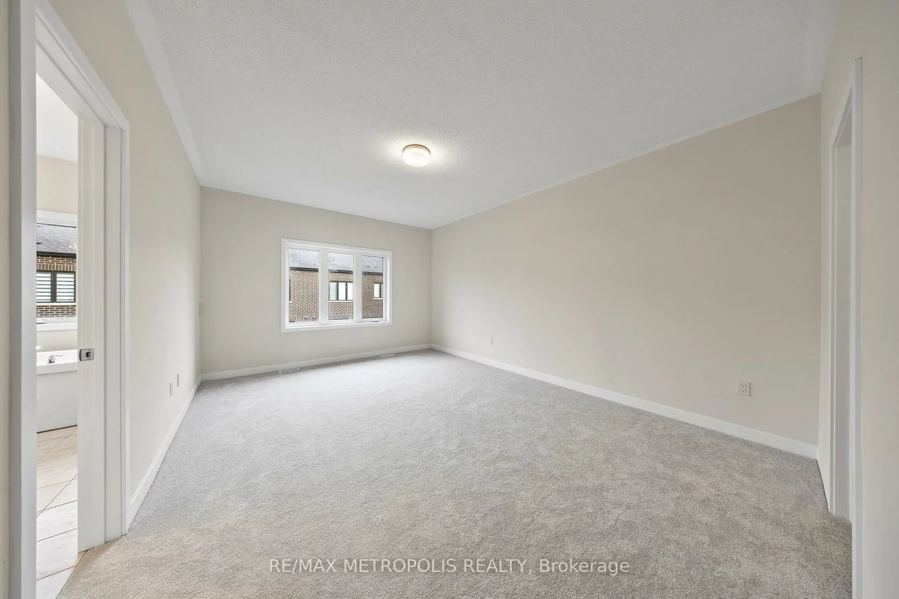 38, Singhampton, Kleinburg, Vaughan