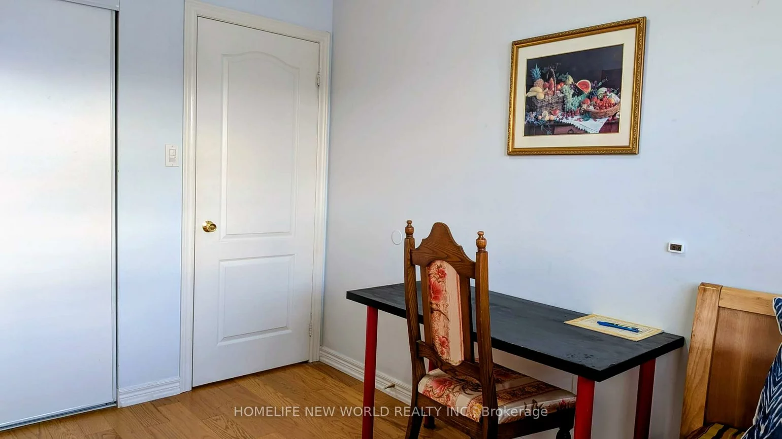 100, Castle Park, Sonoma Heights, Vaughan