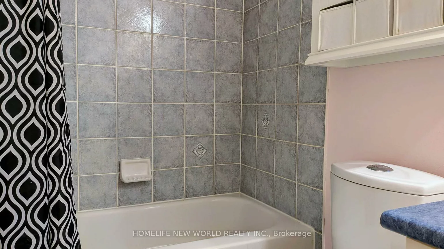 100, Castle Park, Sonoma Heights, Vaughan