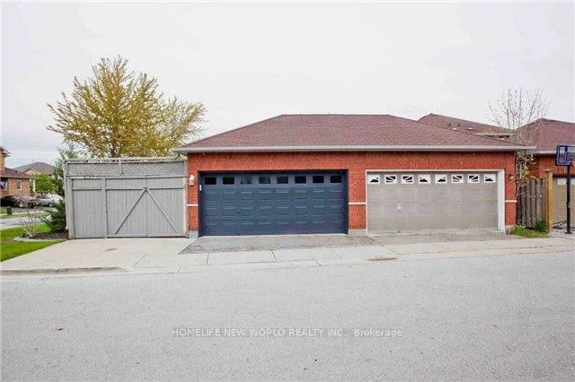 100, Castle Park, Sonoma Heights, Vaughan