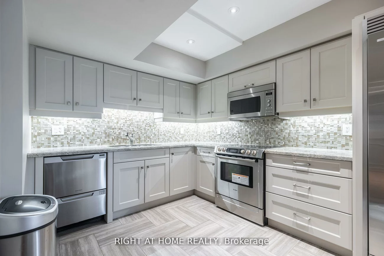 38, Sugarbush, East Woodbridge, Vaughan