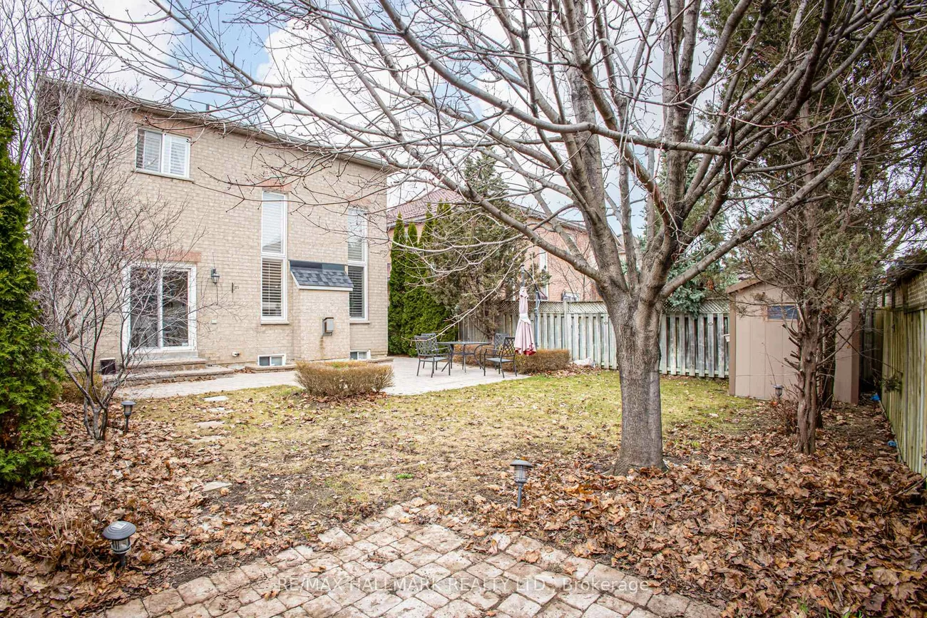 45, Oland, Vellore Village, Vaughan