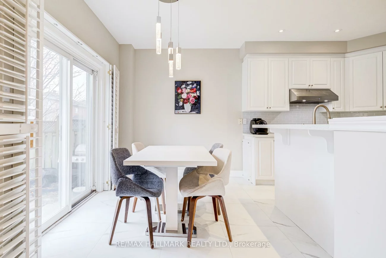 45, Oland, Vellore Village, Vaughan