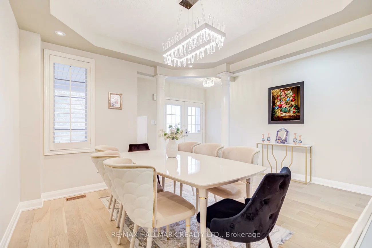 45, Oland, Vellore Village, Vaughan