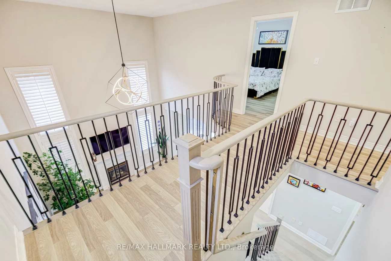 45, Oland, Vellore Village, Vaughan