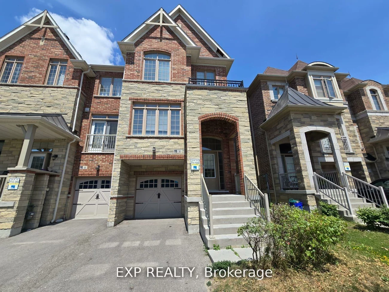 50, Farooq, Vellore Village, Vaughan