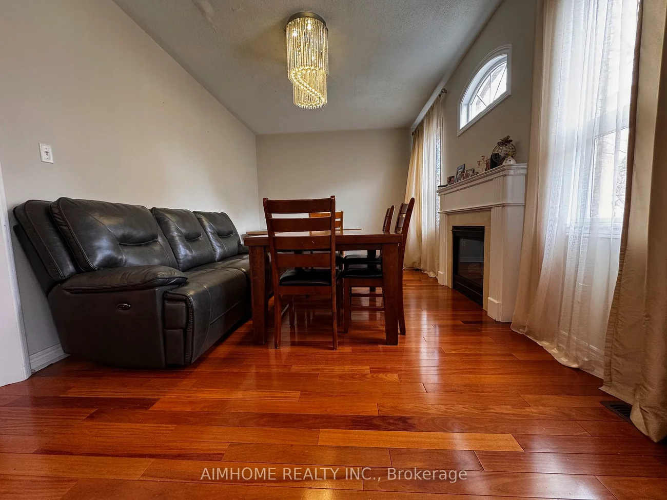 61, Ten Oaks Blvd, Patterson, Vaughan